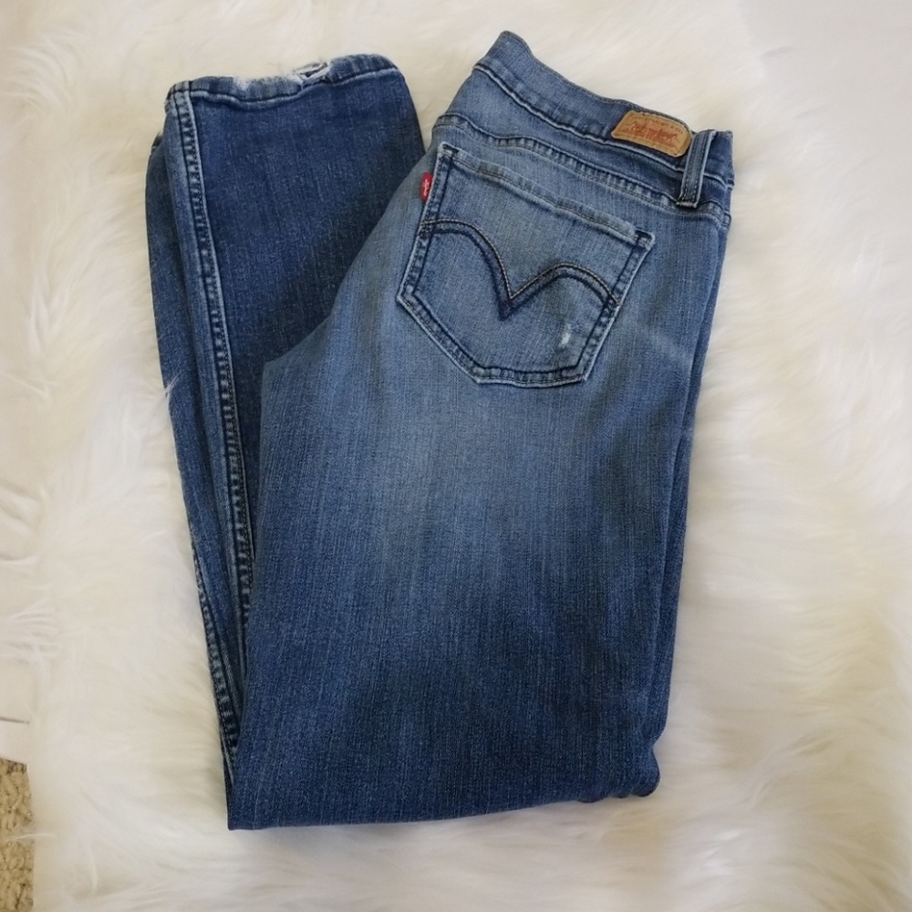 Levi's 524 too superlow straight leg jeans